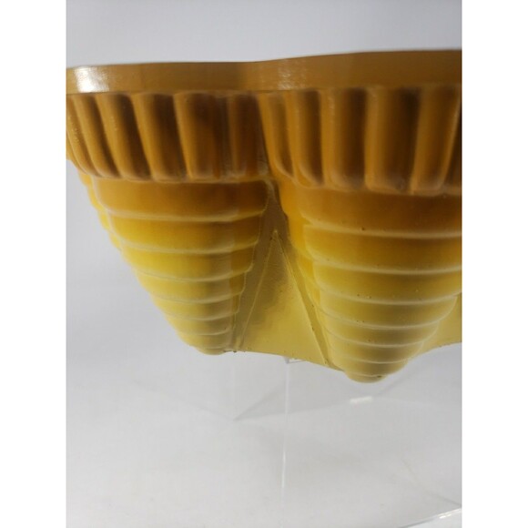 Vintage 1980s Nordic Ware Fiesta Party Pan Cast Aluminum Harvest Gold NOS USA - Picture 9 of 16